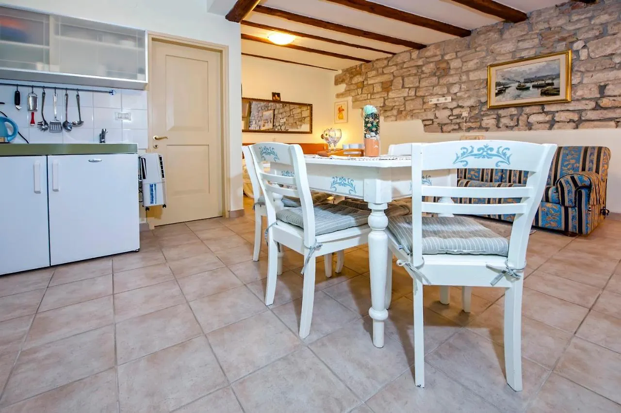 Guest House Sotto I Volti Centro Storico Rovinj Croatia