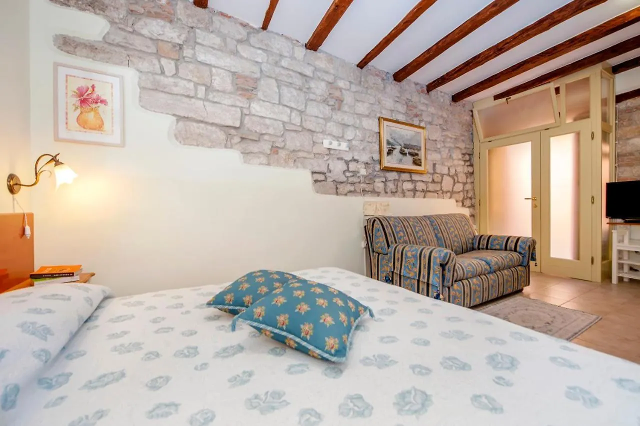 Guest House Sotto I Volti Centro Storico Rovinj