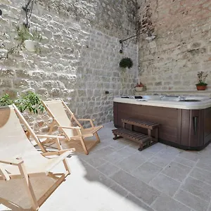Kudelik - Stone Story Bed & Breakfast Trogir