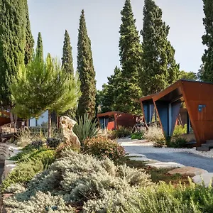 Porton Nature Hideouts Holiday park