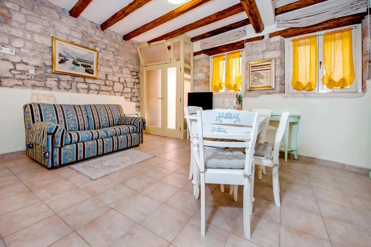 Guest House Sotto I Volti Centro Storico Rovinj