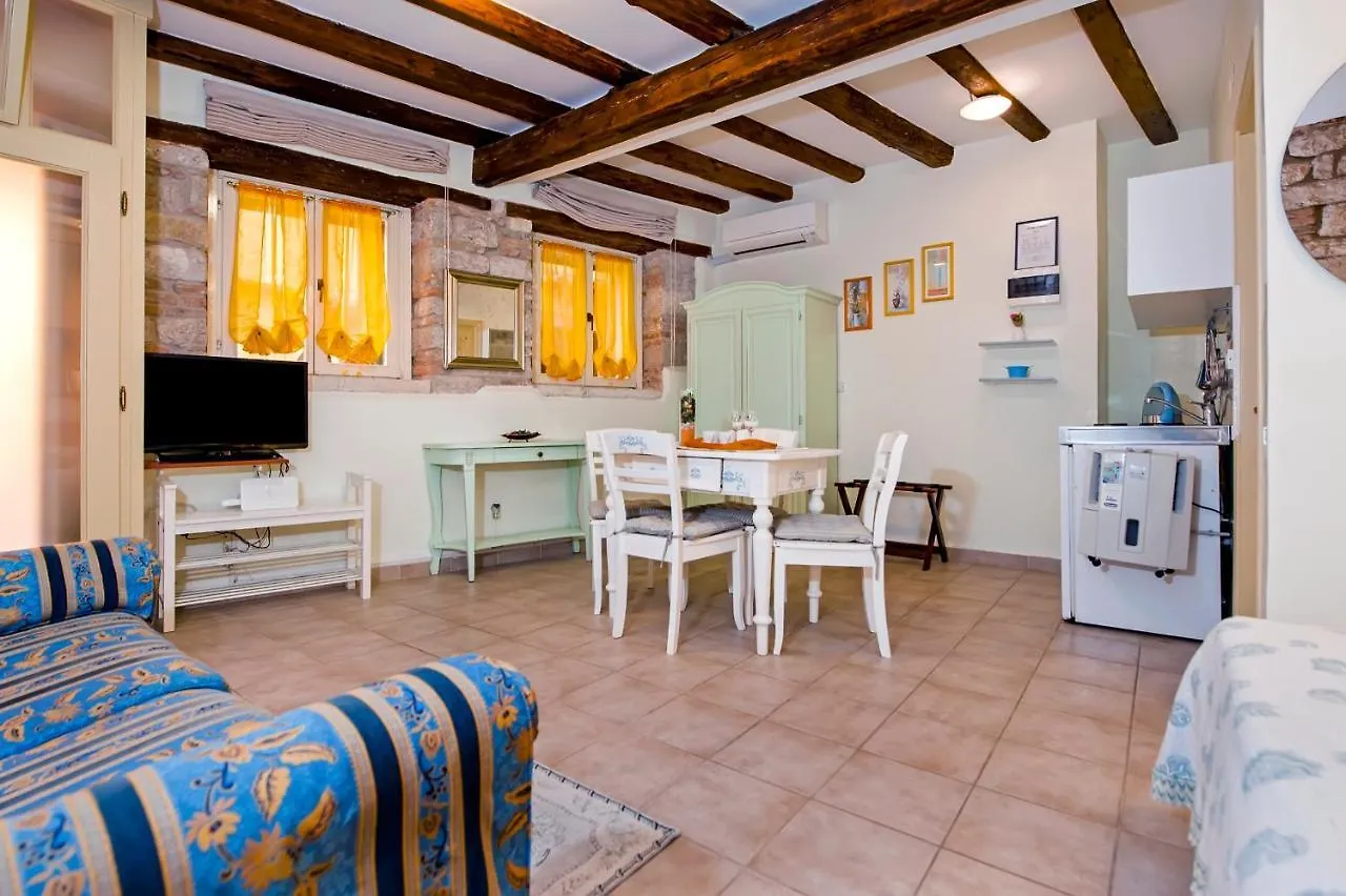 Guest House Sotto I Volti Centro Storico Rovinj