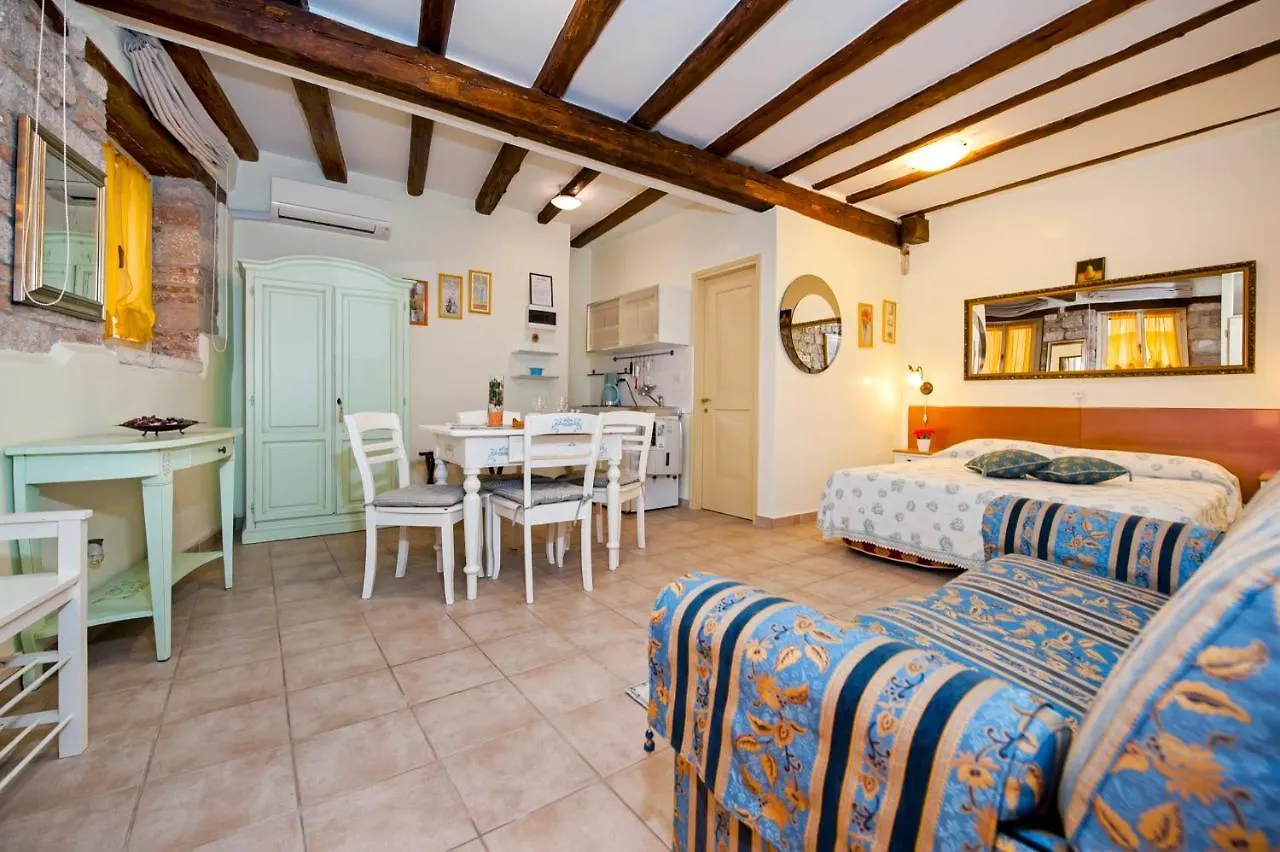 Guest House Sotto I Volti Centro Storico Rovinj Kroatië