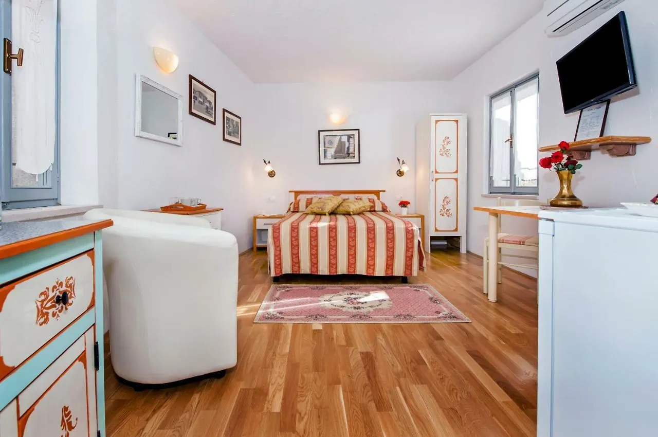Guest House Sotto I Volti Centro Storico Rovinj