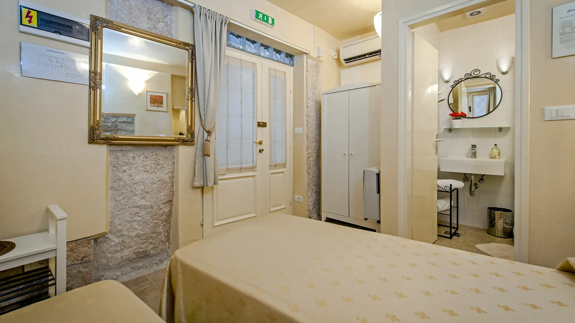 Guest House Sotto I Volti Centro Storico Rovinj 3*,